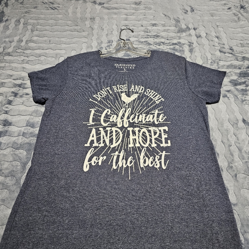 Womens Farm Fed T-shirt size Large